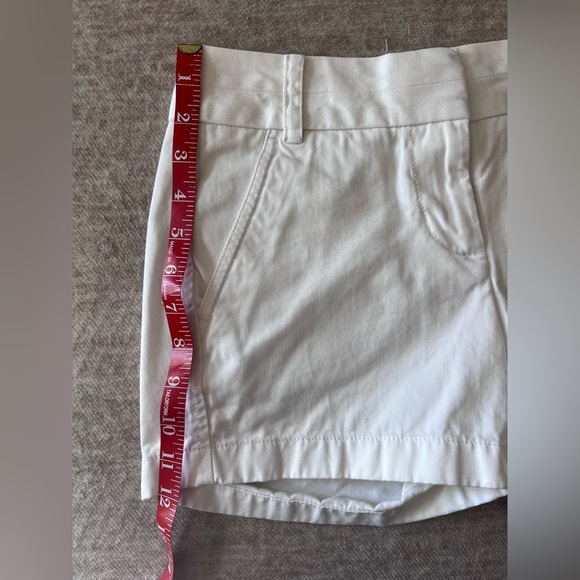 Y2K J. Crew Chino White Cotton Shorts SZ: 00 Classic Preppy Style 4” - Picture 7 of 12